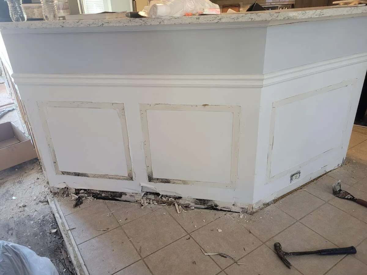 Water damage and mold on kitchen during Mold Inspection & Testing in Fort Walton Beach